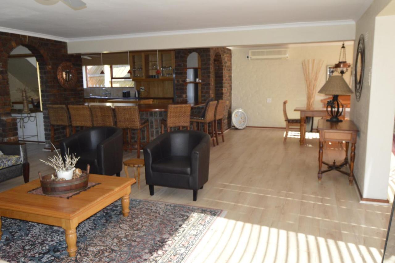 Apartmán Harbourview Self Catering Gordonʼs Bay Exteriér fotografie